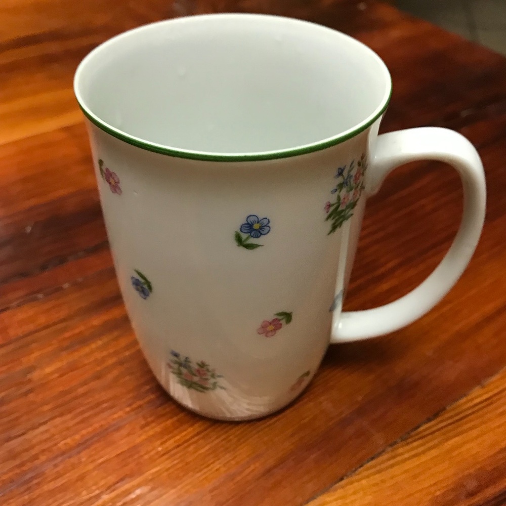 Sadek Petite Fleur mug